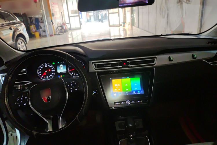 Used Roewe i5 2020 1.5L Automatic 4G Connected Linghao Edition
