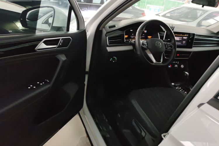 Used Volkswagen Tiguan L 2023 330TSI Automatic Two-Wheel Drive Comfort Edition
