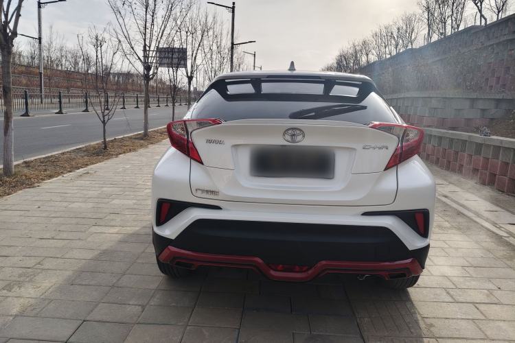 Used Toyota C-HR 2018 2.0L Leading Edition China V-standard

