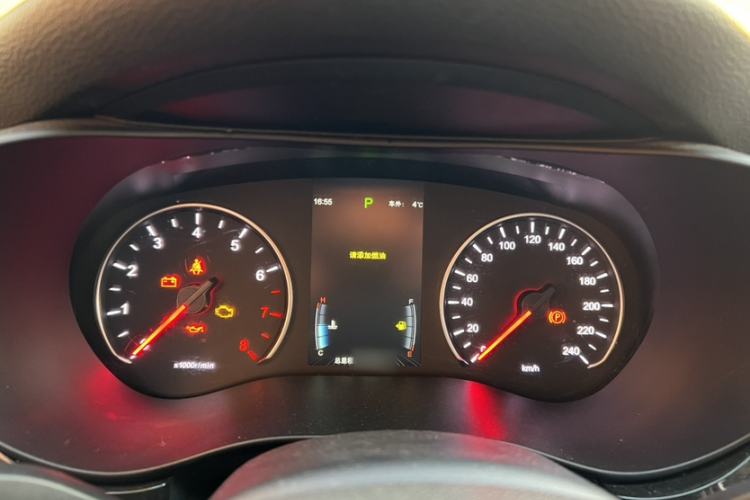 Used BYD Song MAX 2018 1.5T Automatic Smart Connect Elite Model with 6 Seats
