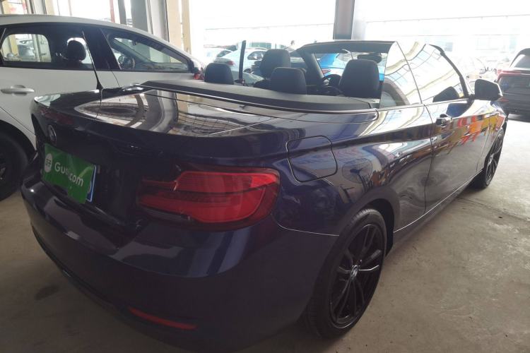 Used BMW 2 Series 2018 220i Convertible Coupe Sports Design Package
