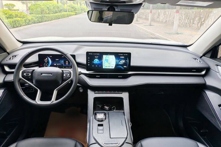 Used Haval H6 New Energy 2023 DHT-PHEV 110KM Enjoyment Edition
