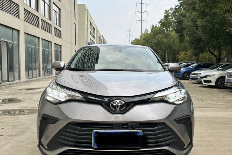 Used Toyota IZOA 2021 2.0L Enjoy Edition