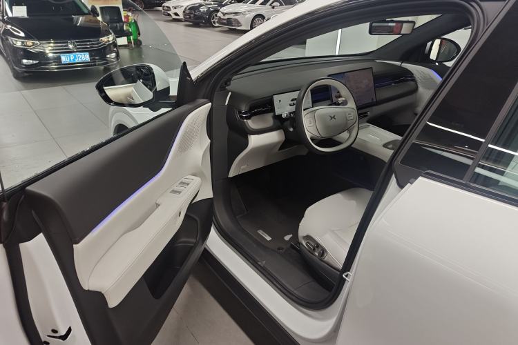Used XPeng G6 2025 725 Ultra-Long Range Max Flagship Edition