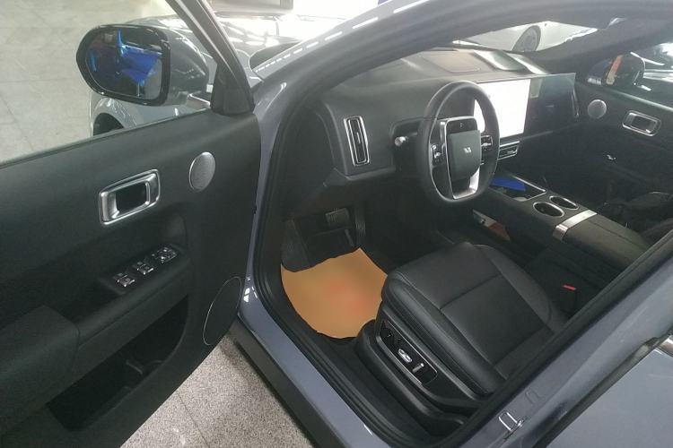 Used Li Auto L8 2025 Pro Smart Refresh Edition
