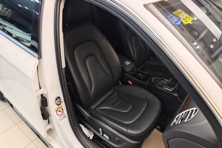 Used Audi A4L 2015 35 TFSI Automatic Comfort Model
