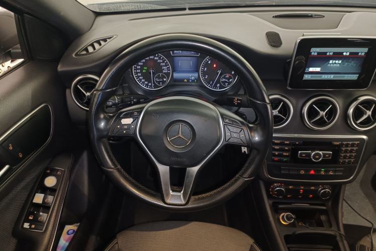 Used Mercedes-Benz A-Class (Import) 2015 A 180
