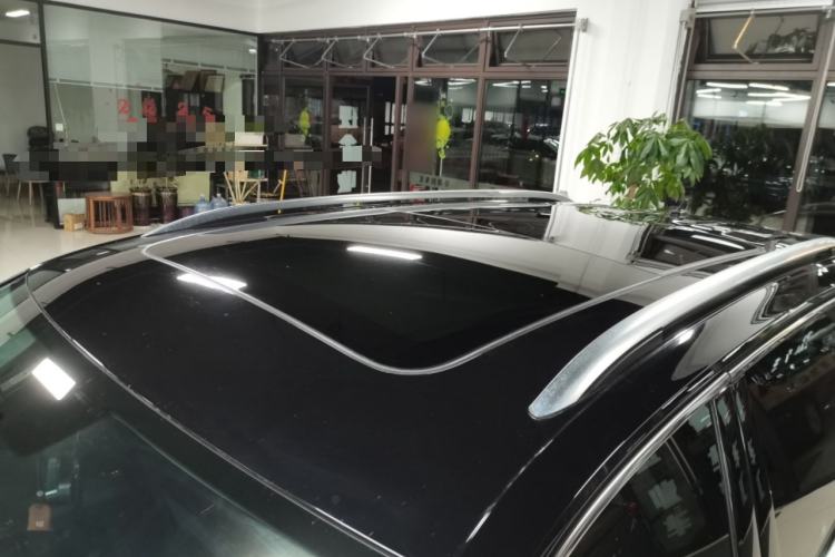 Used Volkswagen Tiguan L 2021 330TSI Automatic Two-Wheel Drive Smart Edition