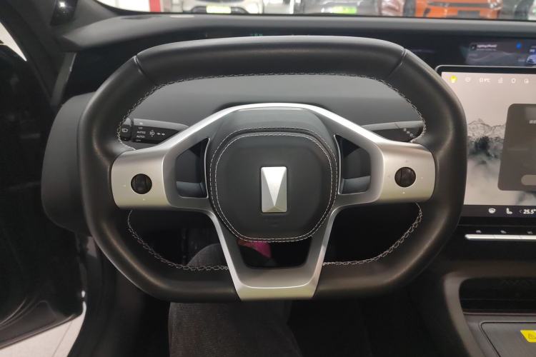 Used  12 2025 Ultra Extended-Range Edition