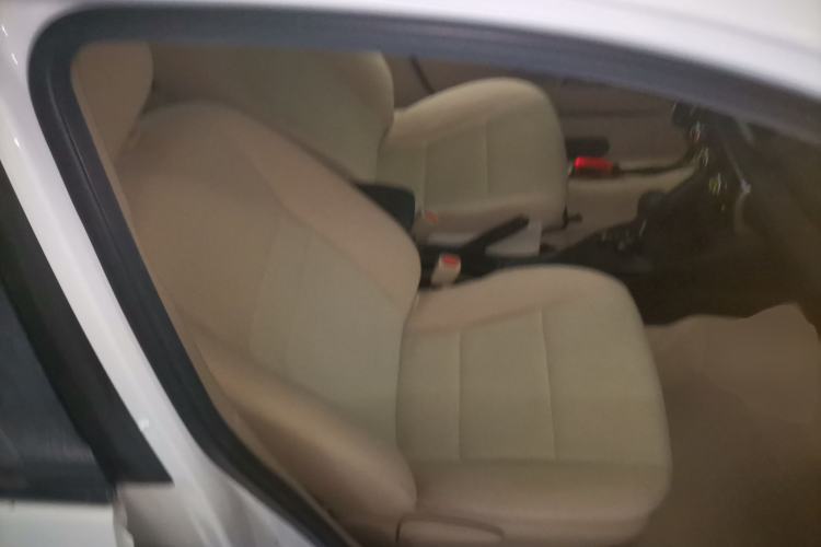 Used Toyota YARiS L Zhi Xian 2016 Revised 1.5E CVT Charming Edition