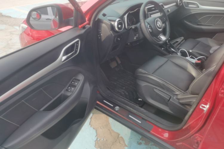 Used MG ZS 2017 1.5L Automatic Luxury Edition
