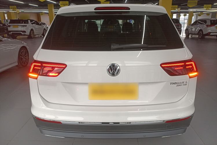 Used Volkswagen Tiguan L 2017 380TSI Automatic All-Wheel-Drive Luxury Edition
