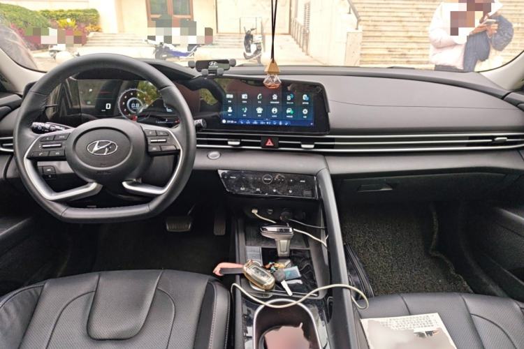 Used Hyundai Elantra 2022 1.5L CVT LUX Prestige Edition