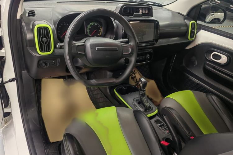 Used Roewe Clever 2021 302 km New Four-Seater Super-Efficient Version