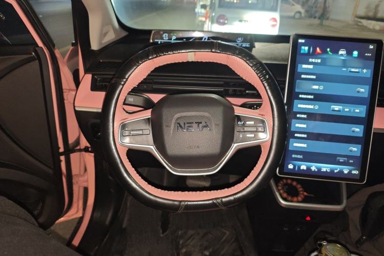 Used NETA V 2022 Chao 400 Lite Pink Custom Edition
