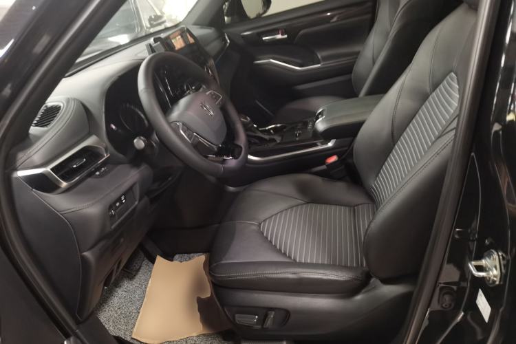 Used Toyota Crown Kluger 2023 2.5L HEV Four-Wheel Drive Luxury Edition
