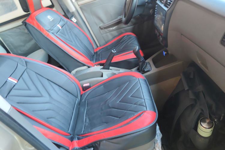 Used Wuling Rongguang V 2016 1.5L Practical Version
