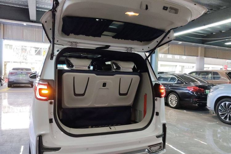 Used Buick GL8 2020 ES Land Cruiser 653T Comfort Edition
