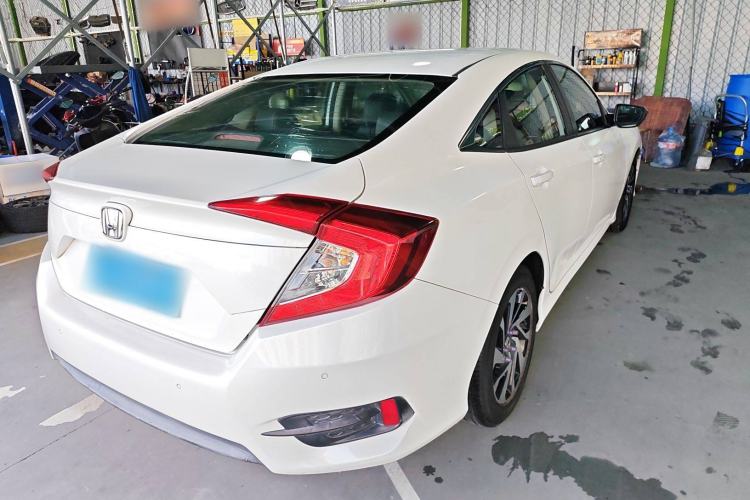 Used Honda Civic 2016 220TURBO CVT Luxury Edition
