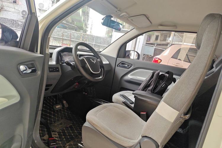 Used Wuling Hongguang MINIEV 2021 Macaron Fashion Edition Lithium-Ion Battery
