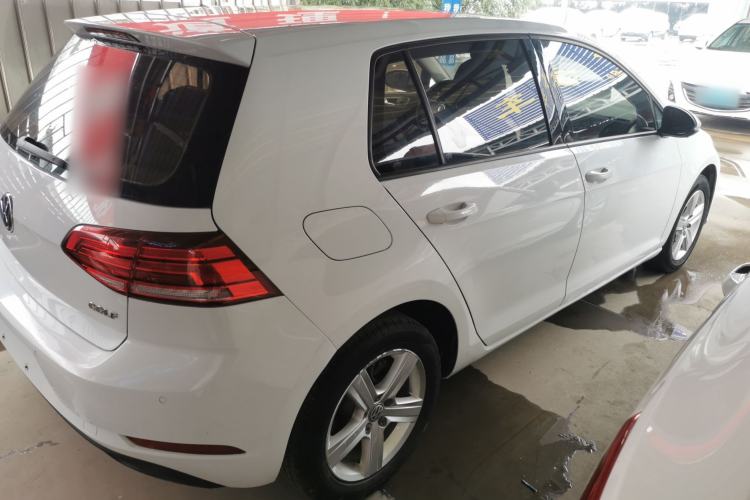 Used Volkswagen Golf 2018 1.6L Automatic Fashion Model
