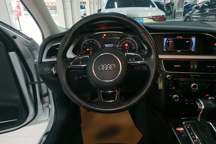 Used Audi A4L 2015 35 TFSI Automatic Comfort Model
