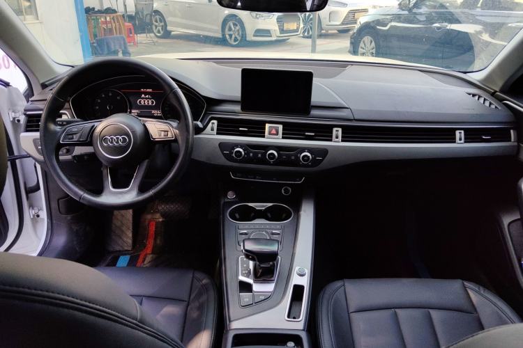 Used Audi A4L 2018 30th Anniversary Edition 40 TFSI Trendy Model
