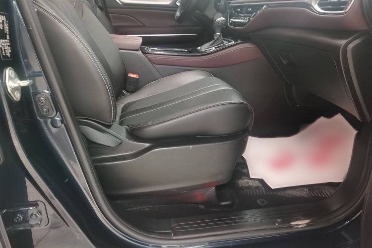 Used GAC Trumpchi M6 2023 PRO 270T DCT Luxury Edition
