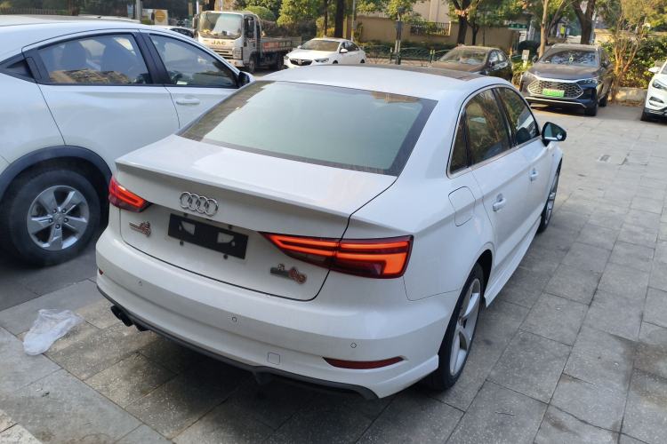 Used Audi A3 2017 Limousine 35 TFSI Fashion Model