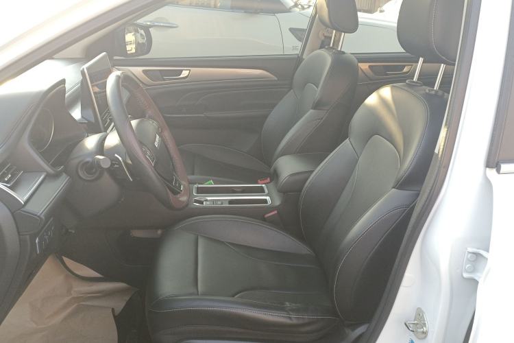 Used Haval M6 2021 PLUS 1.5T DCT Luxury Smart Connectivity Model
