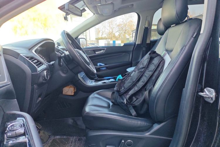 Used Ford Edge 2015 2.0T GTDi Four-Wheel Drive Prestige Model
