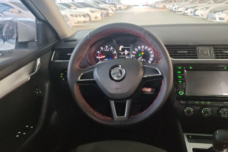 Used Skoda Octavia 2017 1.6L Manual Trend Edition