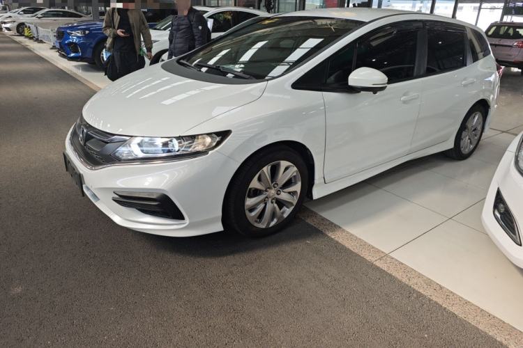 Used Honda Jade 2017 1.8L Automatic Classic Edition 5 seats
