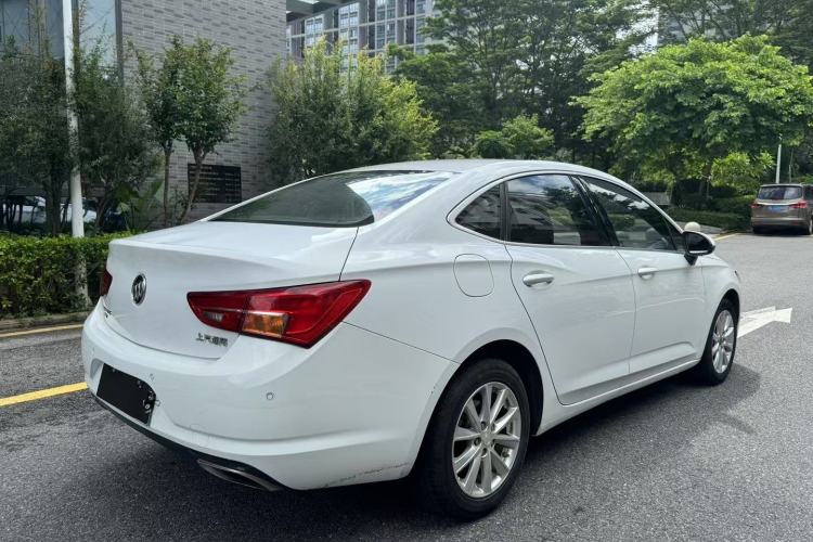 Used Buick Verano 2017 Sedan 20T Dual-Clutch Elite Model
