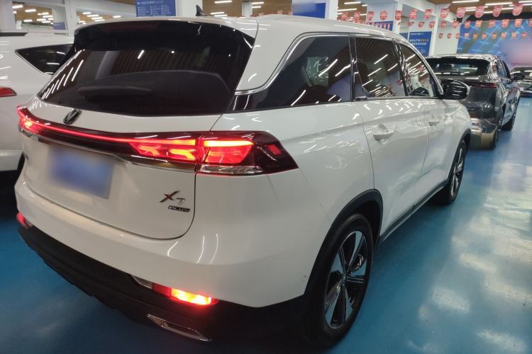 Used Changan X7 PLUS 2024 1.5T Automatic Luxury 7-Seater
