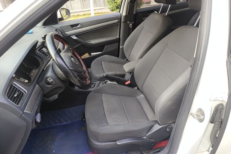 Used Volkswagen Lavida 2017 1.6L Automatic Fashion Edition
