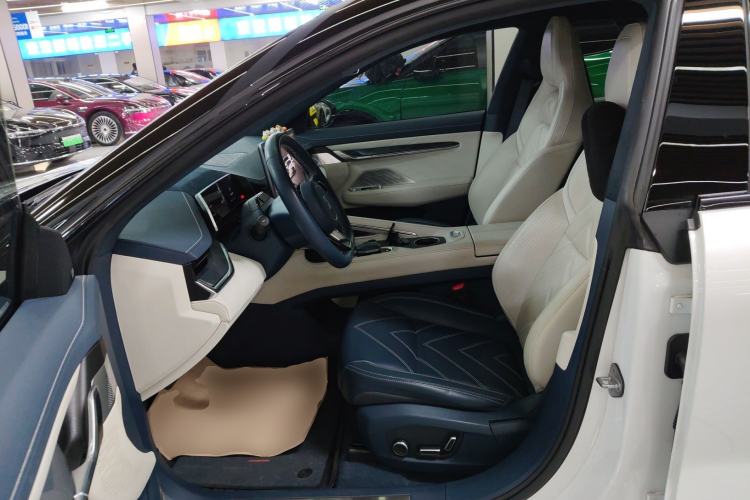 Used Zeekr 001 2023 WE Edition 100 kWh