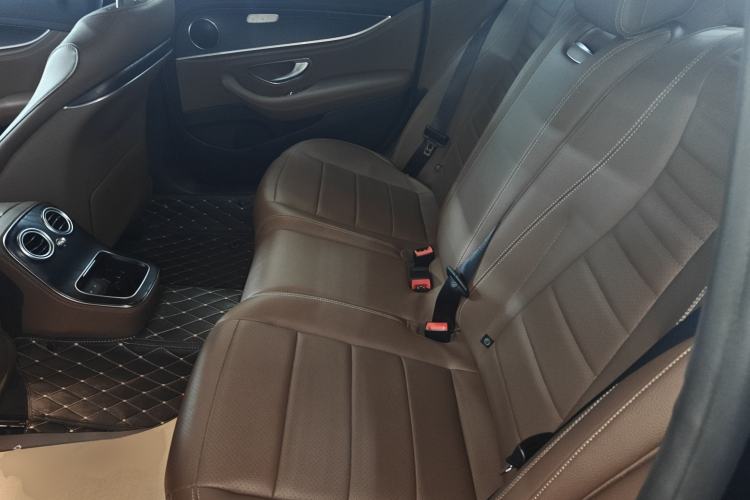 Used Mercedes-Benz E-Class 2022 E 300 L Sporty and Stylish Model
