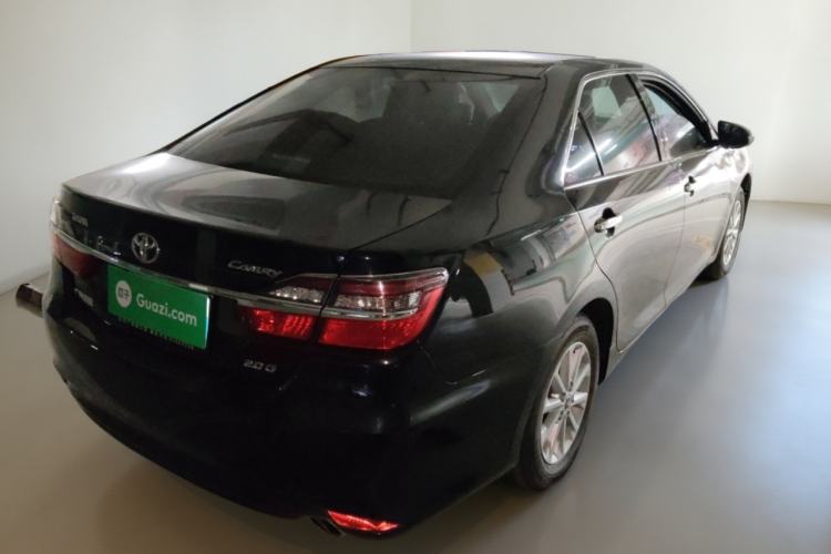 Used Toyota Camry 2016 2.0G 10th Anniversary Leading Edition