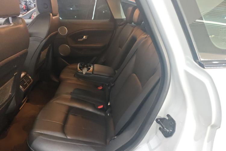 Used Land Rover Range Rover Evoque 2018 240PS PURE Style Edition
