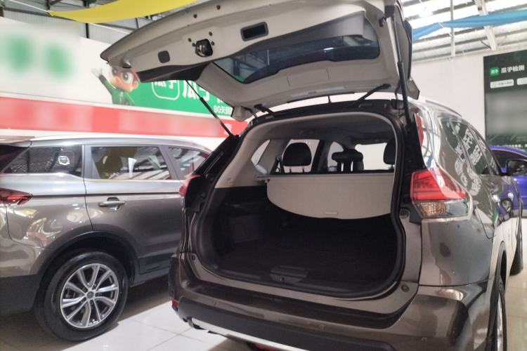 Used Nissan X-Trail 2019 2.0L CVT Smart Connect Comfort Edition 2WD