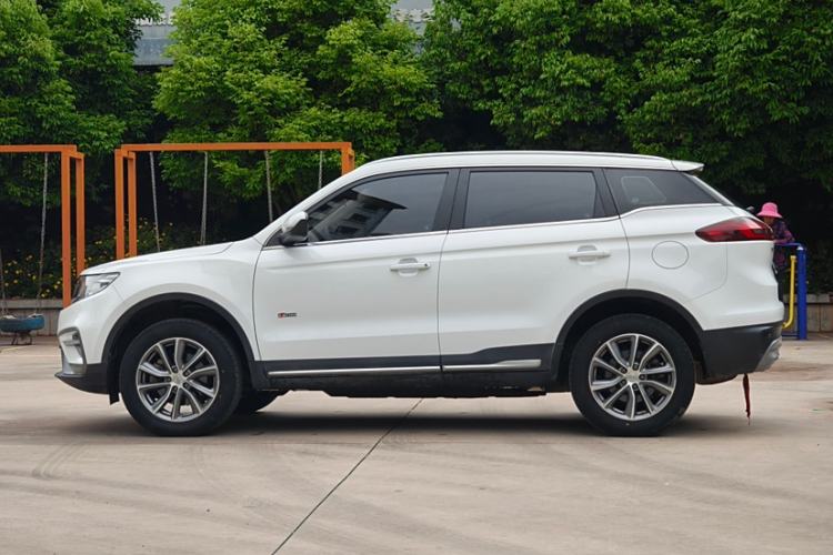 Used Geely Auto Emgrand X7 Sport 2020 1.8TD DCT Two-Wheel Drive Smart Connect 4G-Enabled Version