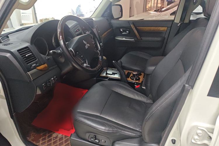 Used Mitsubishi Pajero (Import) 2019 3.0L Automatic Prestige Edition