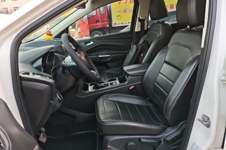 Used Ford Kuga 2018 EcoBoost 180 Two-Wheel-Drive Platinum Edition
