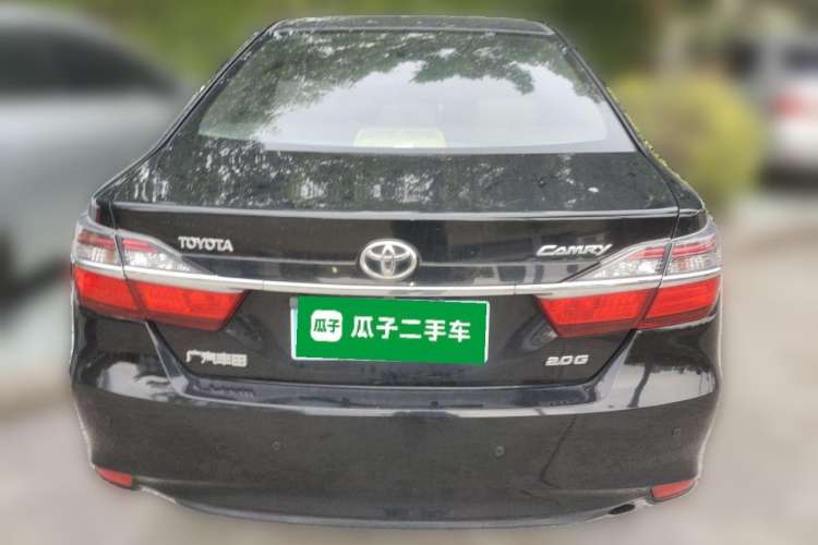 Used Toyota Camry 2016 2.0G 10th Anniversary Leading Edition
