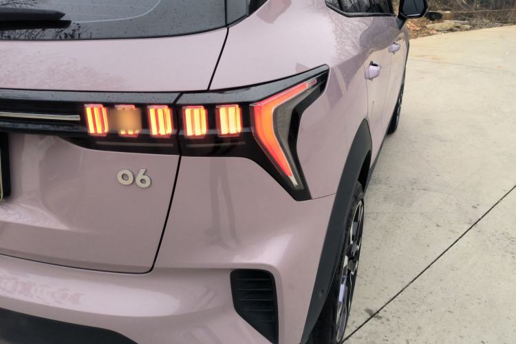 Used Lynk & Co 06 2021 1.5T Shero Pink Special Edition