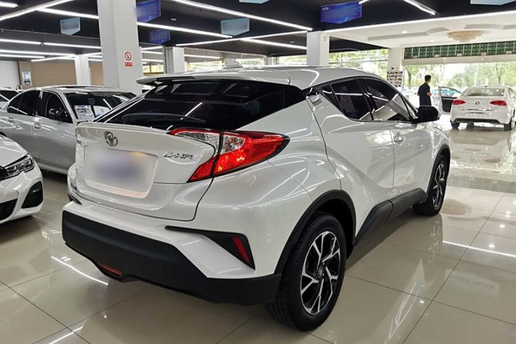 Used Toyota C-HR 2020 2.0L Leading Edition
