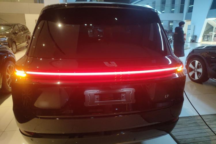 Used Li Auto L9 2022 Max model

