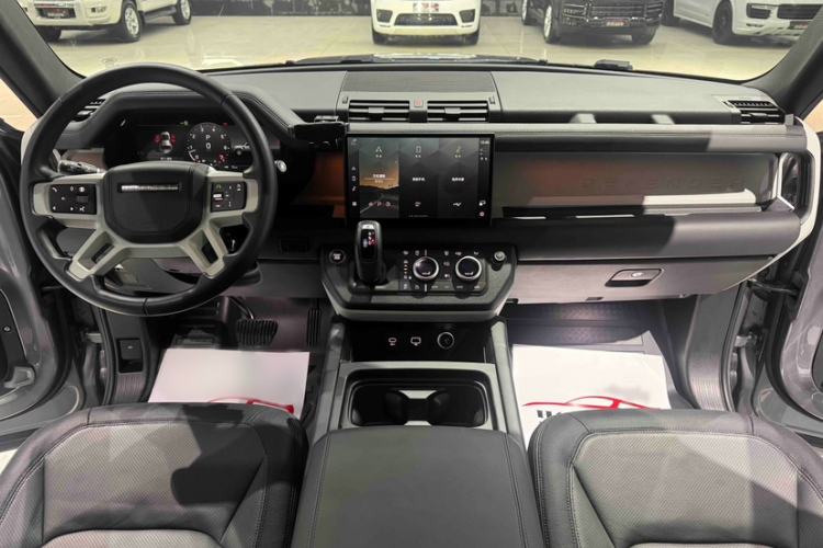 Used Land Rover Defender 2024 110 3.0T P400 X-DYNAMIC HSE
