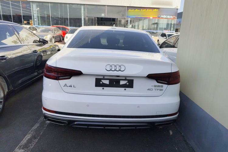 Used Audi A4L 2019 40 TFSI Fashion Version China V
